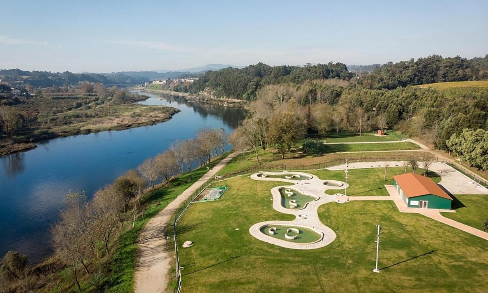 Monção Jardim Da Rosaゲストハウス エクステリア 写真